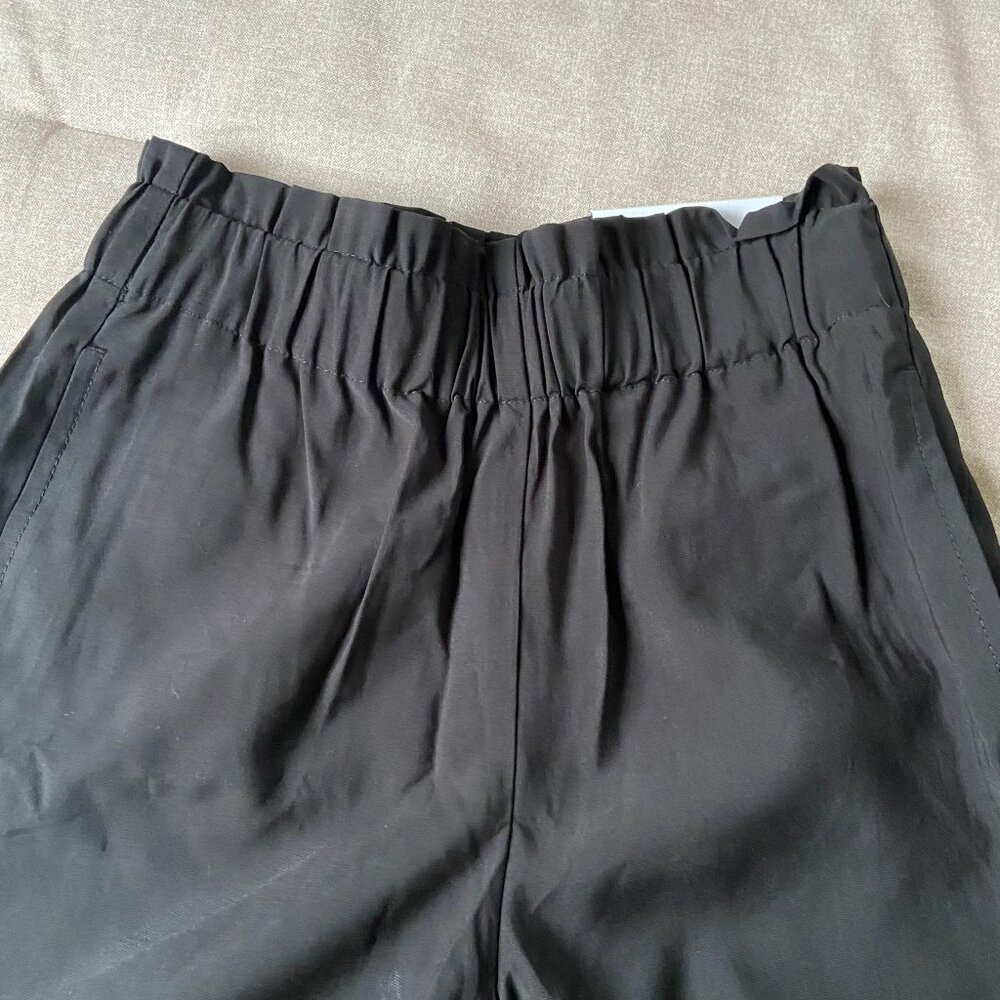 NWT Ann Taylor Black High-Waist Paperbag Pants Chic & Minimalist Style Sz XXSp - Picture 6 of 9